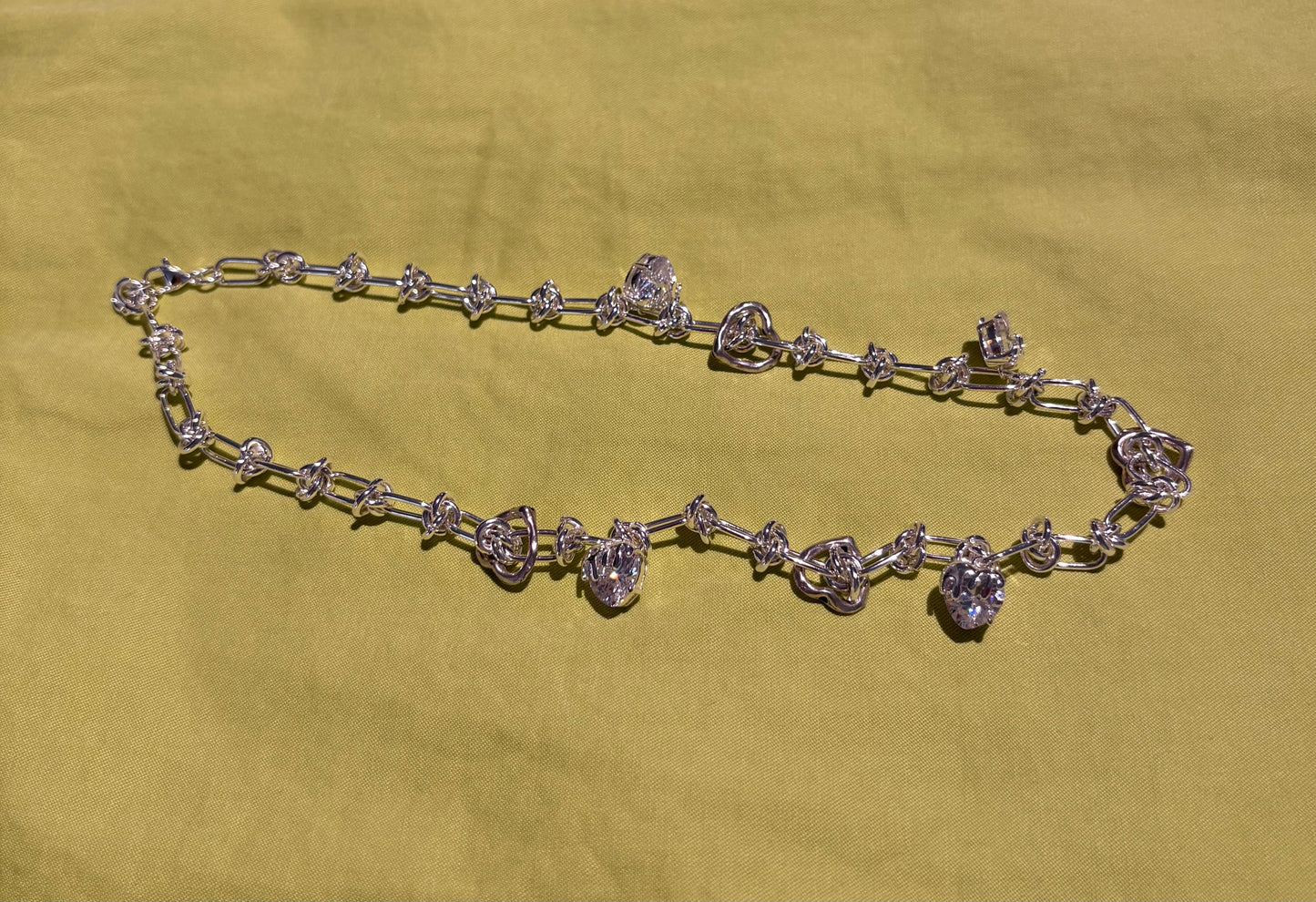 The Amarra Choker