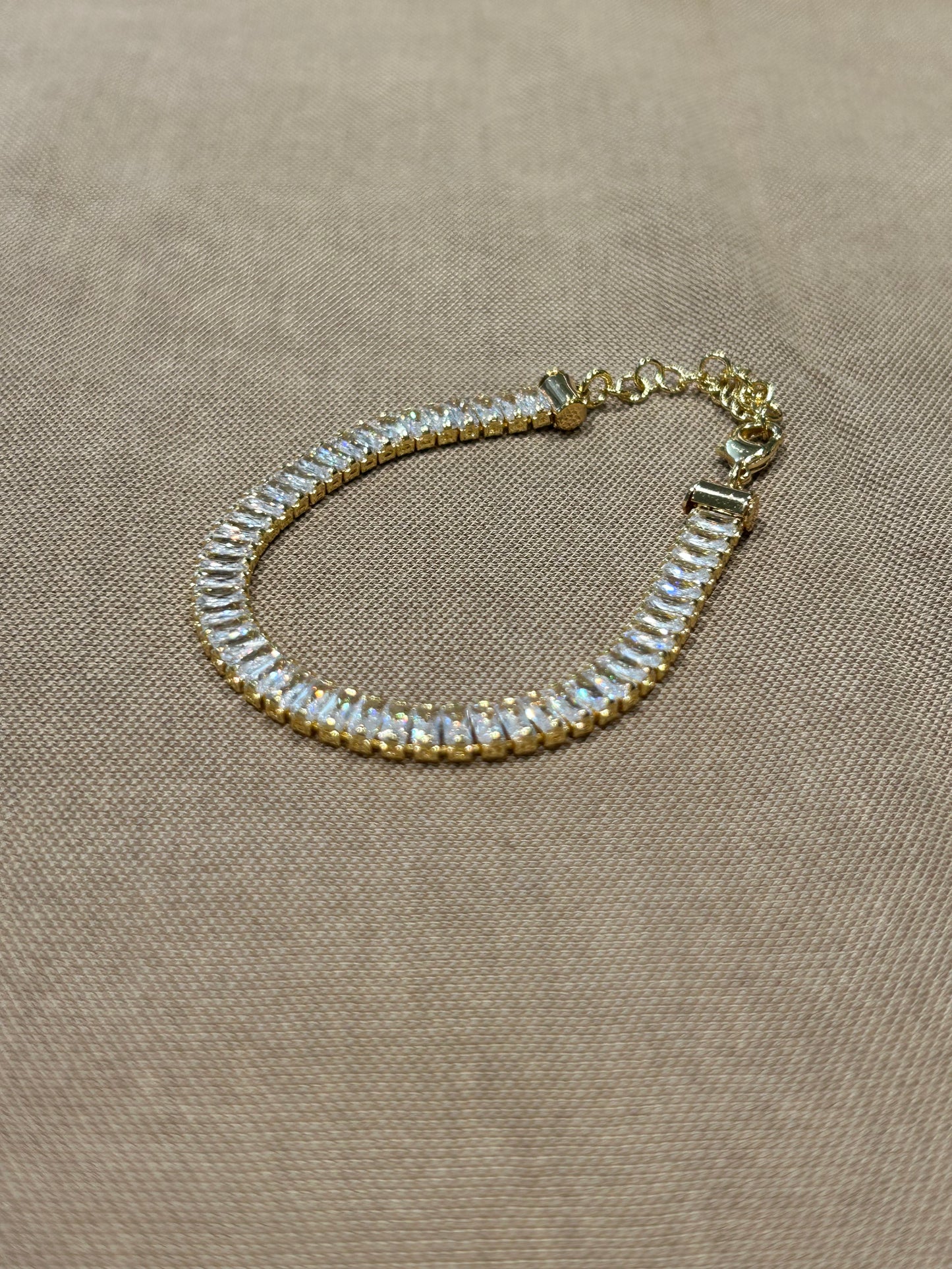 The Pura Bracelet