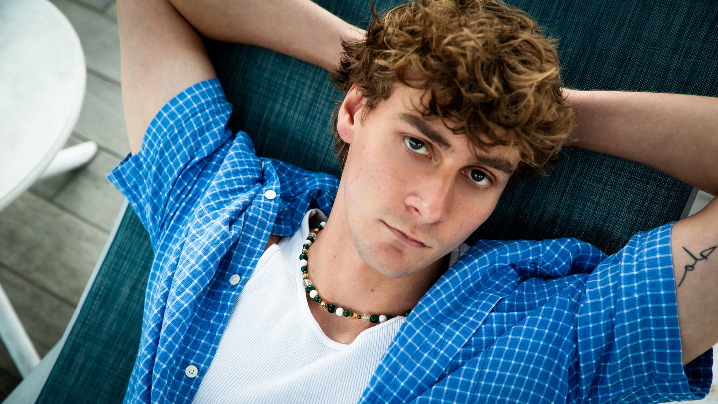 The Árvore Necklace