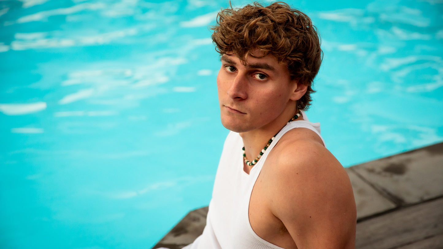 The Árvore Necklace